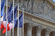 Création d’une commission d'enquête sur le modèle économique des crèches par l’Assemblée nationale